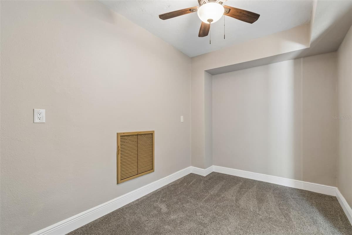 904 BAYSHORE DRIVE — photo 39 of 70