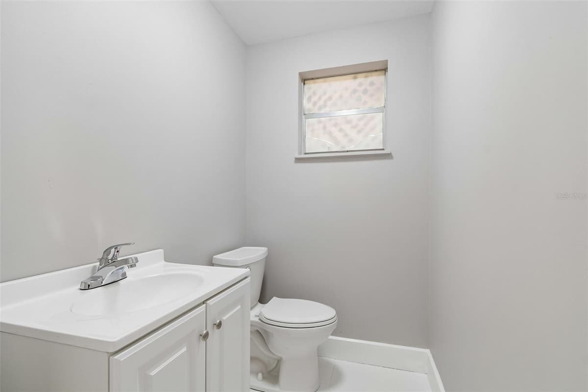 904 BAYSHORE DRIVE — photo 34 of 70
