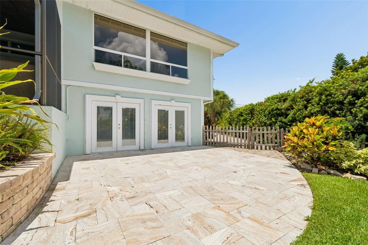 904 BAYSHORE DRIVE — photo 41 of 70