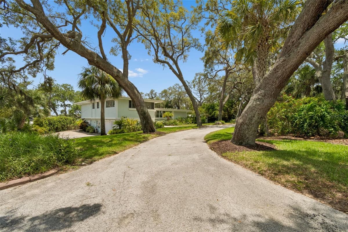 904 BAYSHORE DRIVE — photo 49 of 70