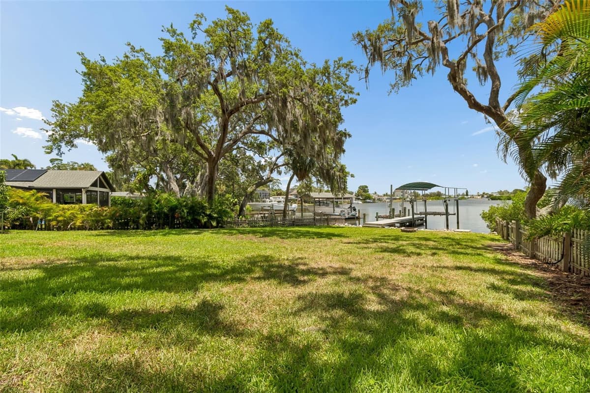 904 BAYSHORE DRIVE — photo 53 of 70