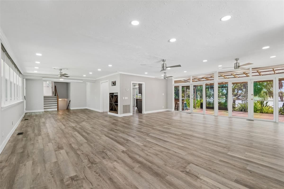 904 BAYSHORE DRIVE — photo 7 of 70