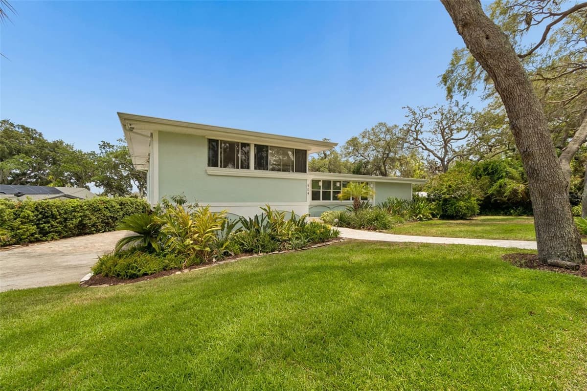 904 BAYSHORE DRIVE — photo 48 of 70