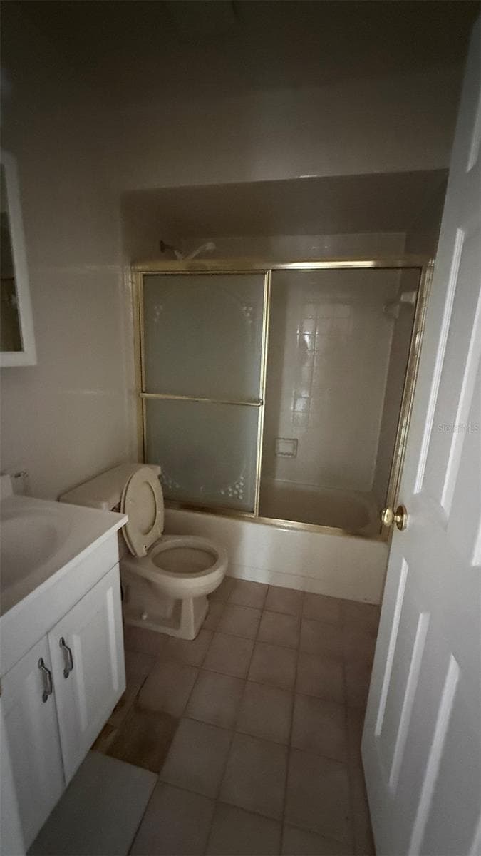 250 RAINTREE DRIVE — photo 11 of 19