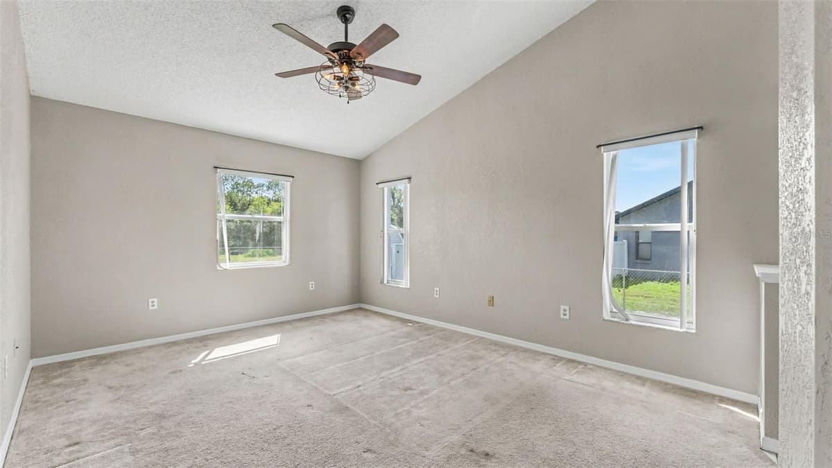 2515 JENNIFER DRIVE — photo 26 of 45