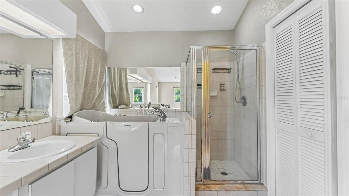 2515 JENNIFER DRIVE — photo 30 of 45