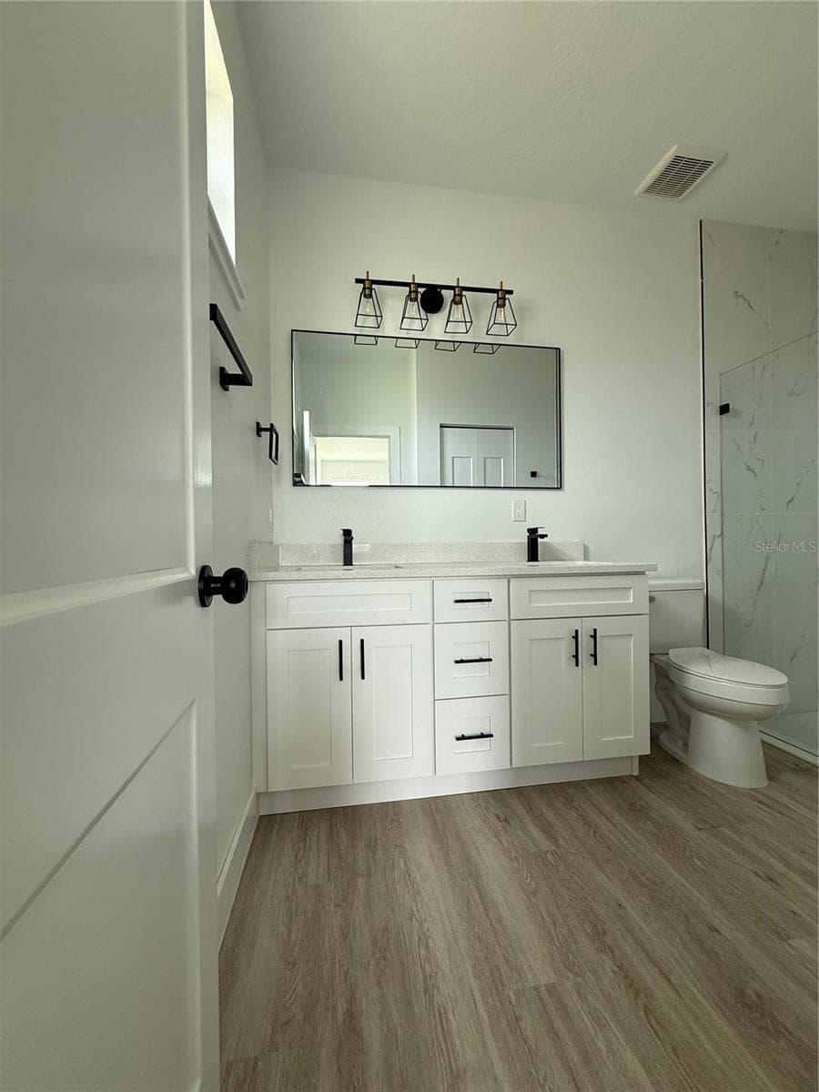 5541 MOONGATE ROAD — photo 13 of 19