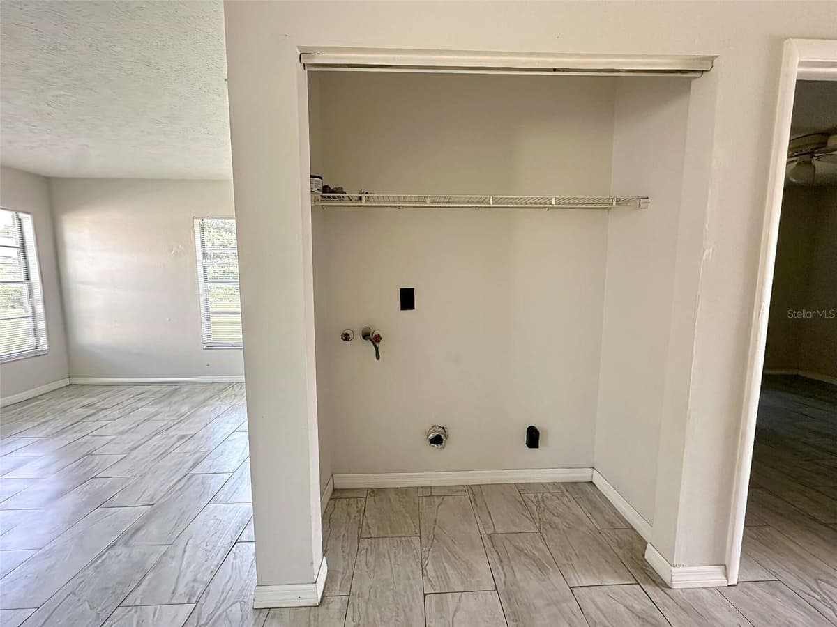 2908 22ND AVENUE — photo 12 of 27
