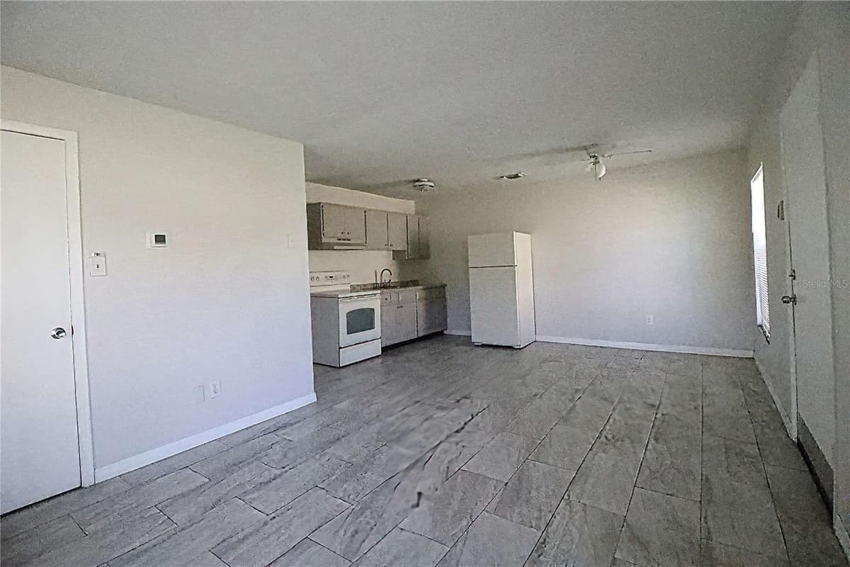 2908 22ND AVENUE — photo 10 of 27