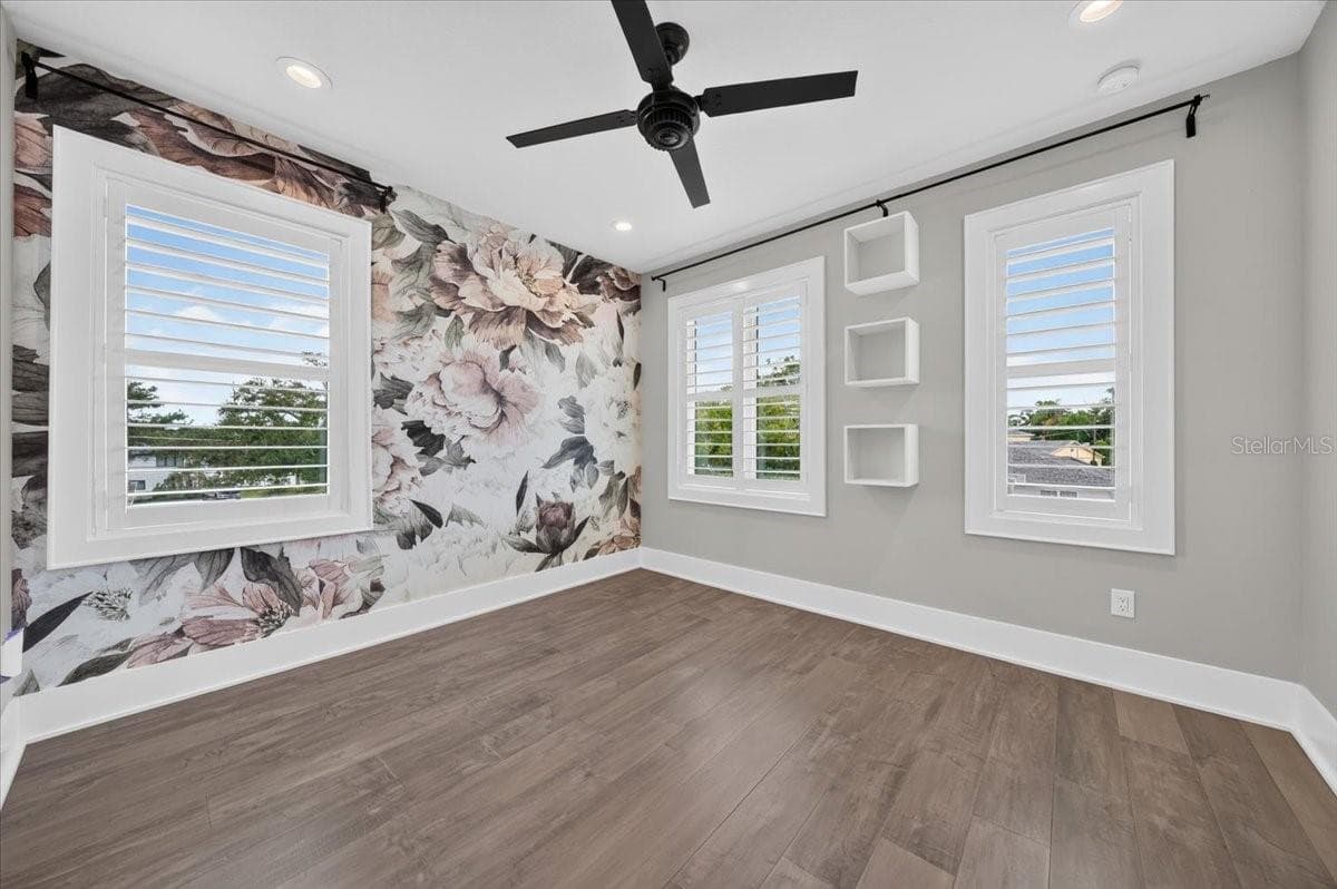 1308 PLYMOUTH STREET — photo 35 of 55