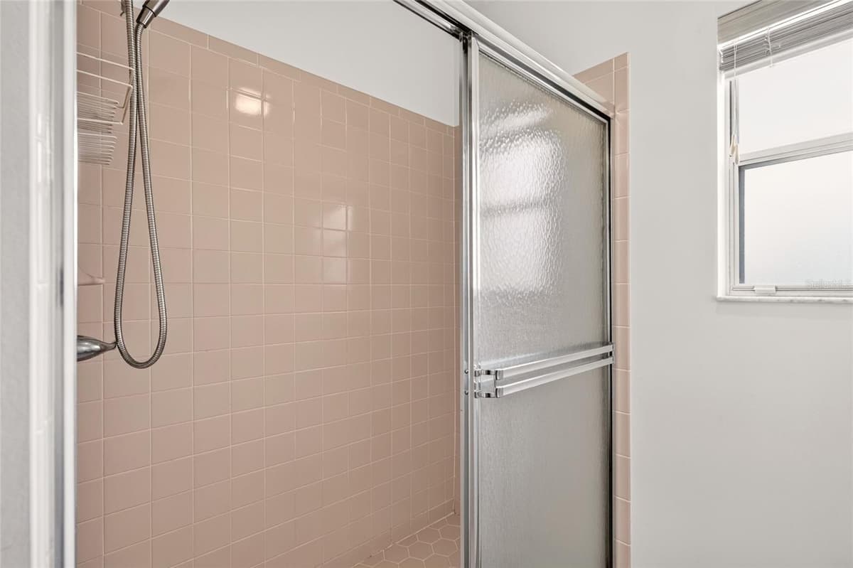 1207 PALMETTO DRIVE — photo 42 of 71