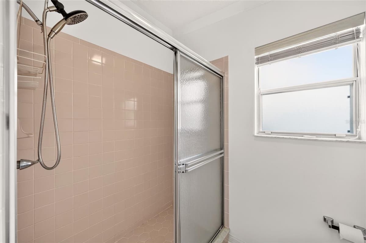 1207 PALMETTO DRIVE — photo 43 of 71