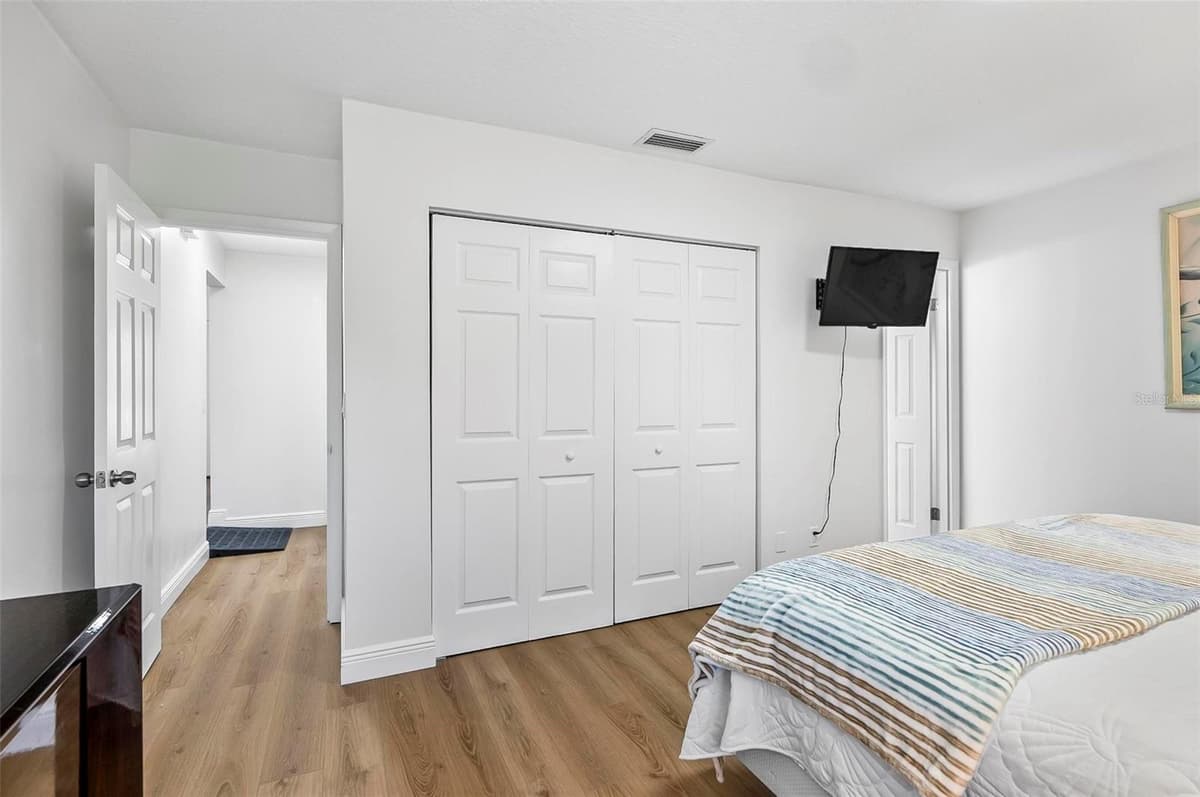 45 FARRAGUT DRIVE — photo 34 of 51