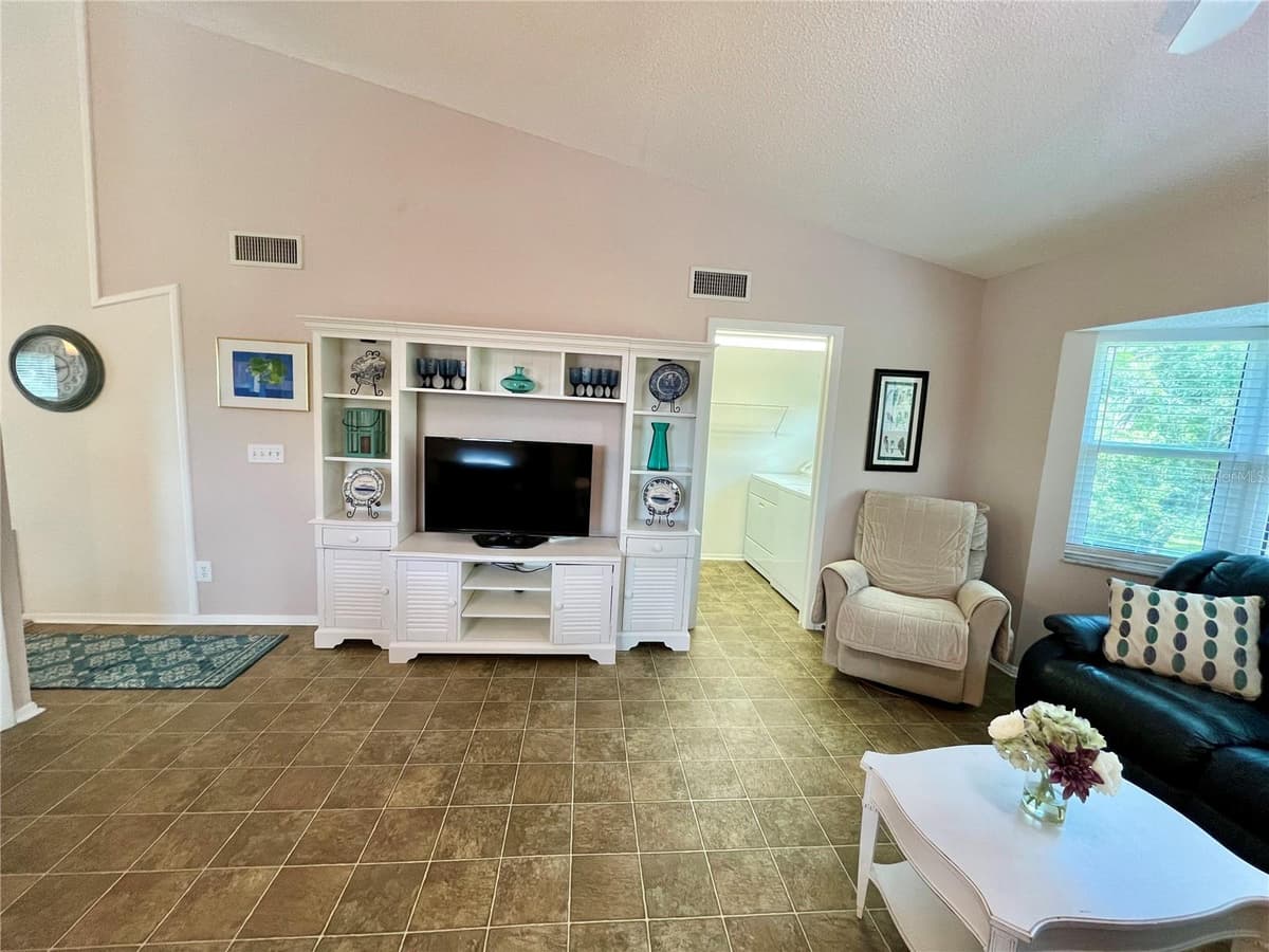 2220 SPANISH DRIVE — photo 22 of 65