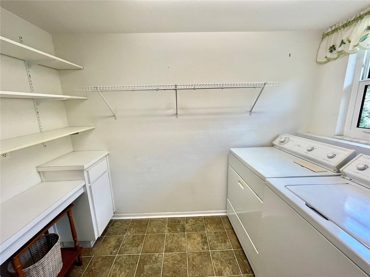 2220 SPANISH DRIVE — photo 25 of 65