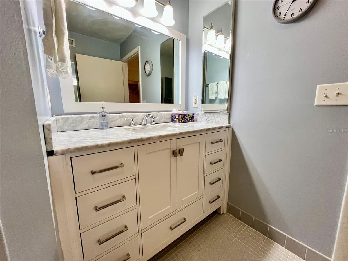 2220 SPANISH DRIVE — photo 38 of 65