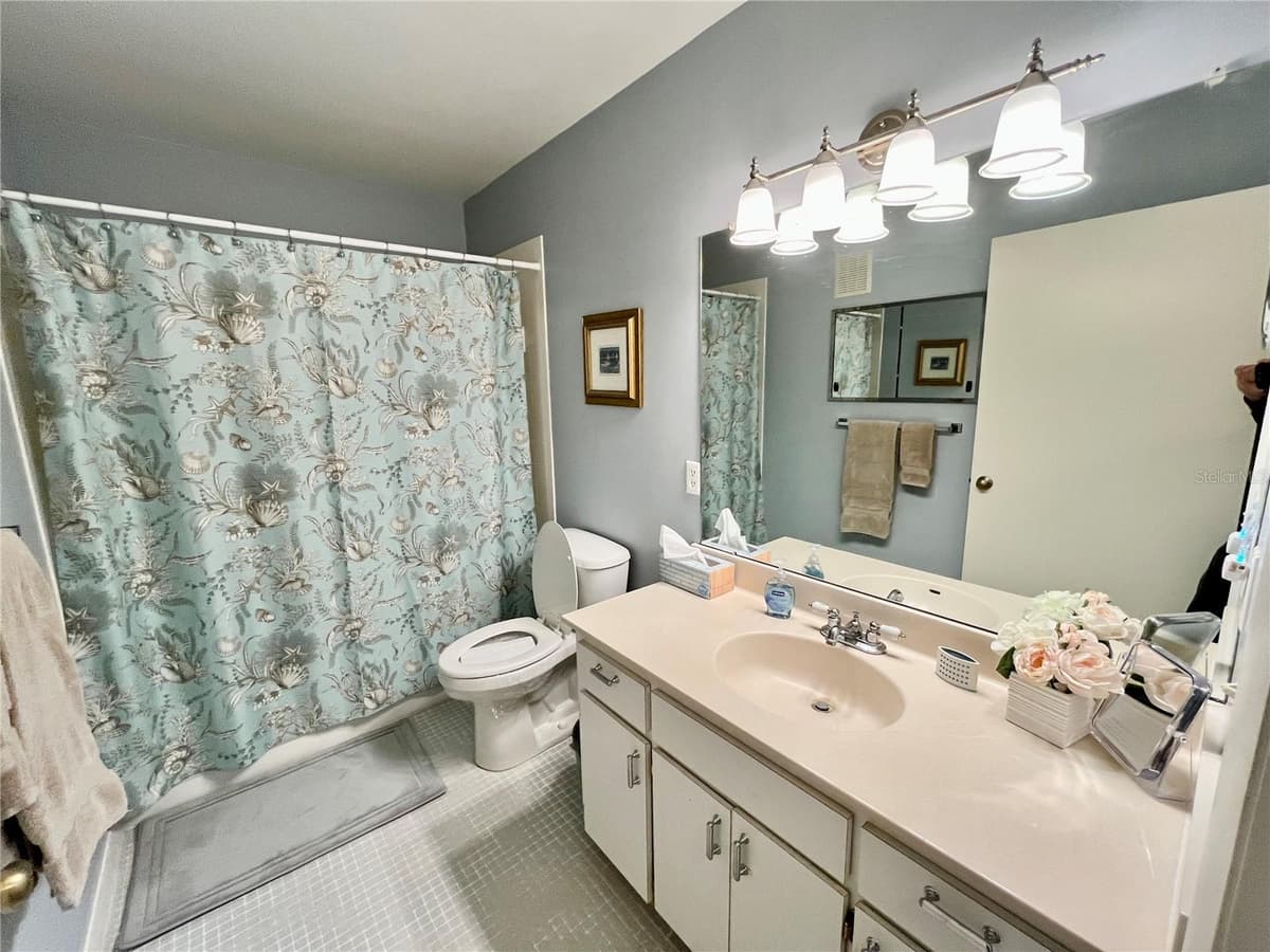 2220 SPANISH DRIVE — photo 44 of 65