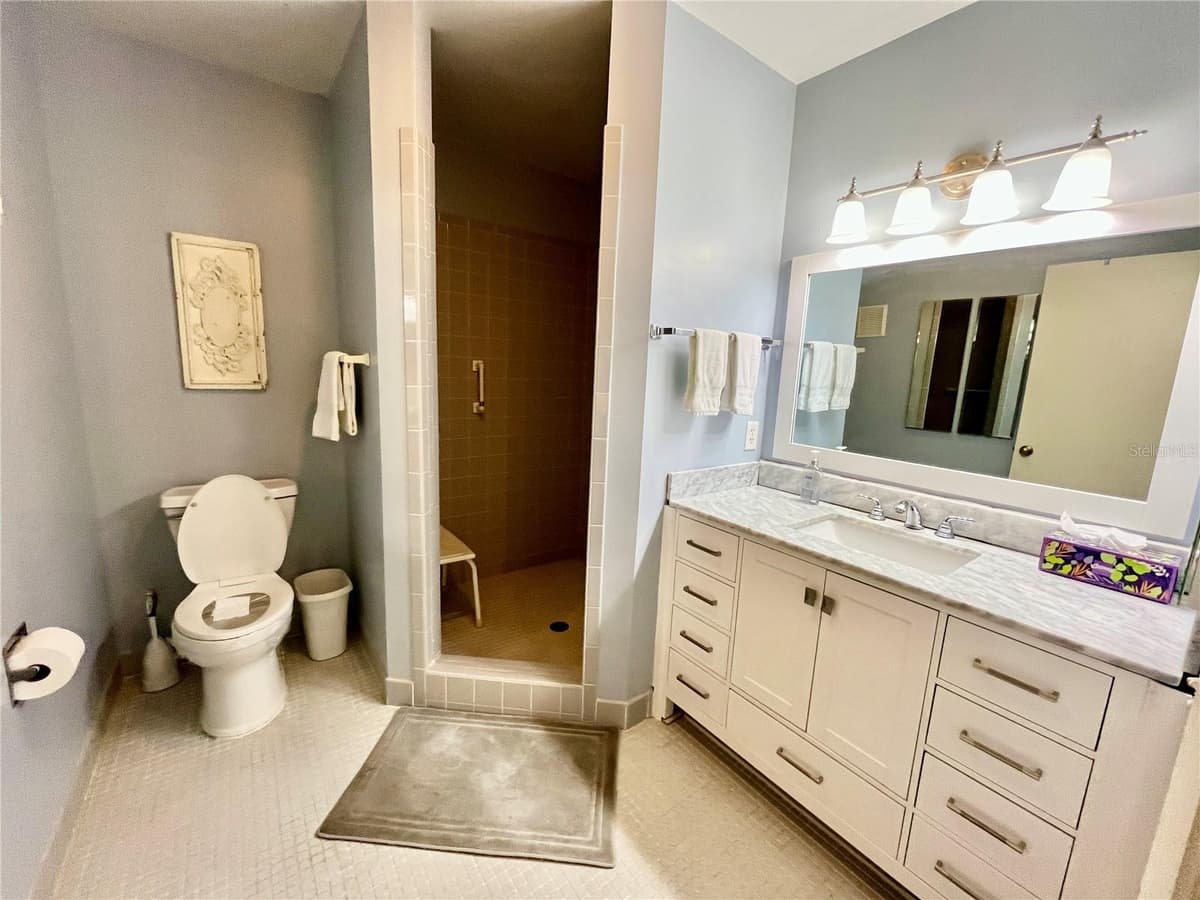 2220 SPANISH DRIVE — photo 37 of 65
