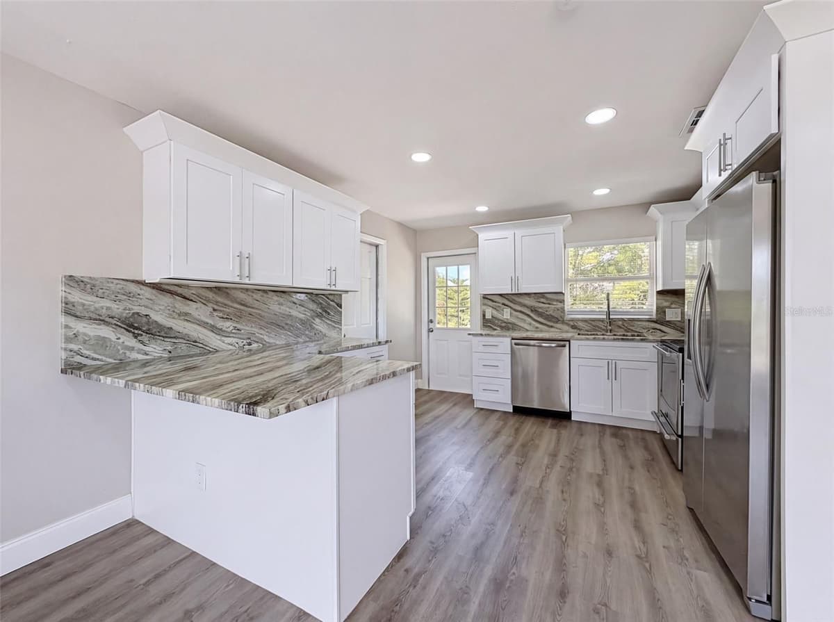 14998 MOCKINGBIRD LANE — photo 8 of 31