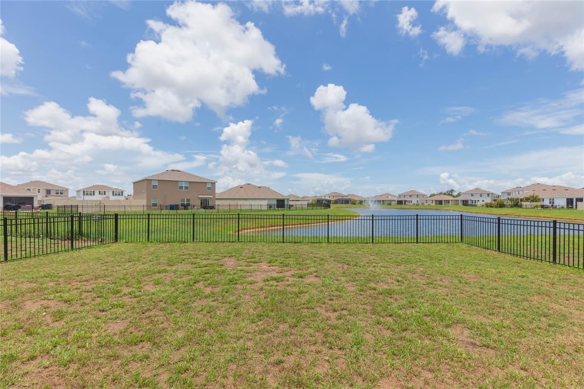 10732 CHIPPEWA DRIVE — photo 5 of 47