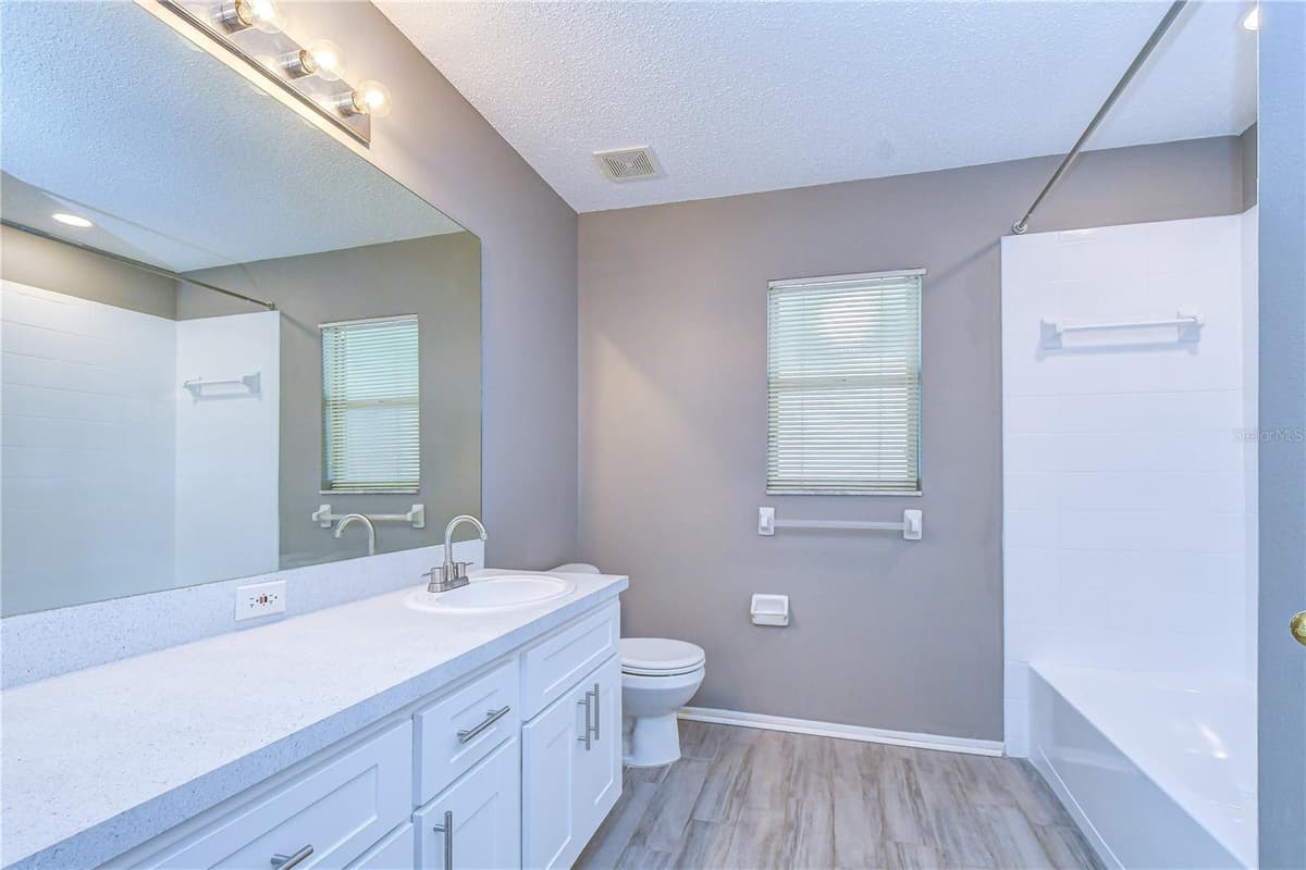 8736 MORRISON OAKS COURT — photo 24 of 40