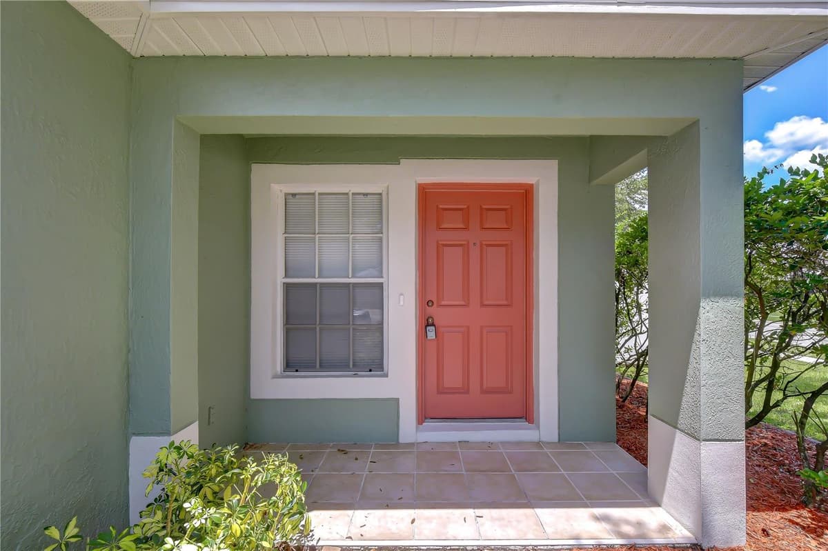 8736 MORRISON OAKS COURT — photo 6 of 40
