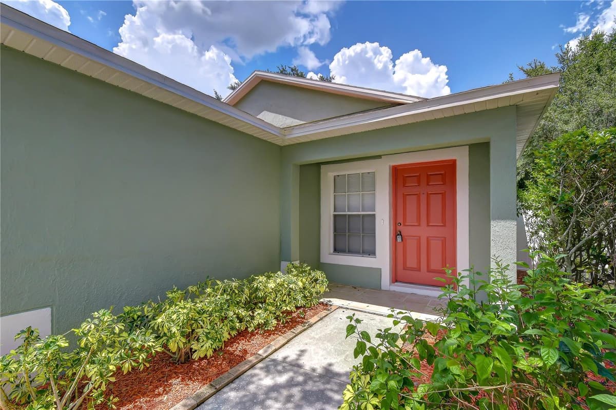 8736 MORRISON OAKS COURT — photo 5 of 40