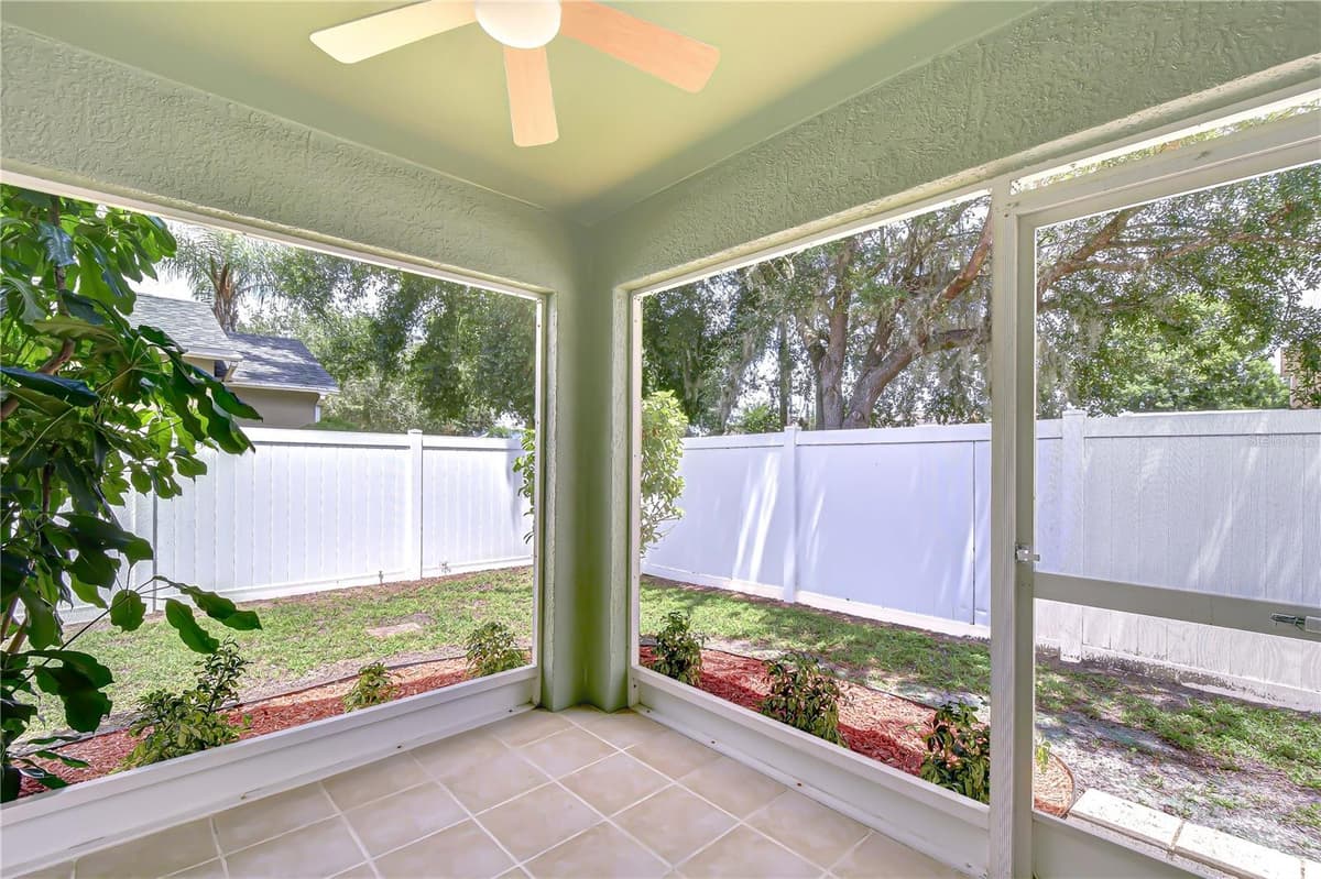 8736 MORRISON OAKS COURT — photo 33 of 40