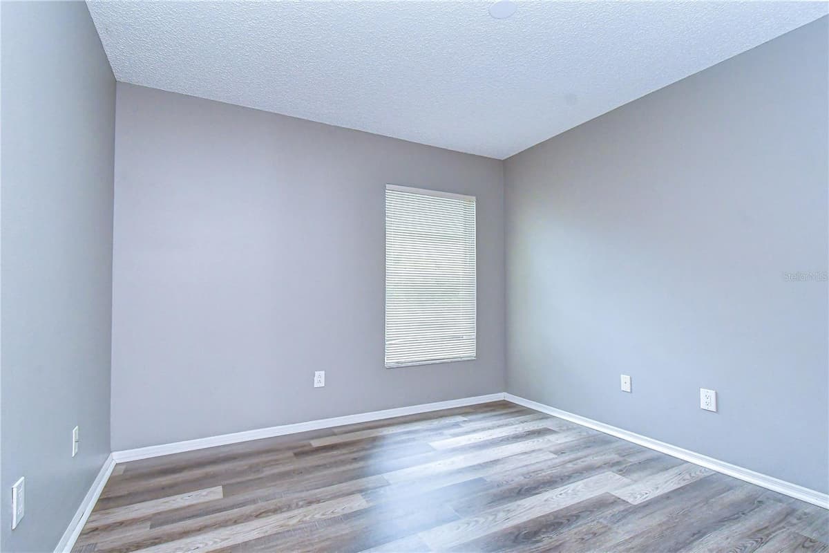 8736 MORRISON OAKS COURT — photo 28 of 40