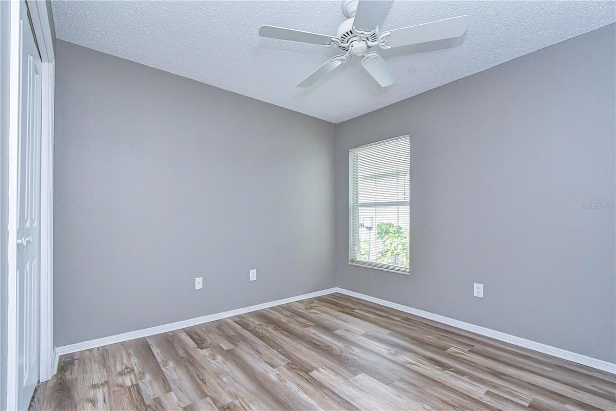 8736 MORRISON OAKS COURT — photo 26 of 40