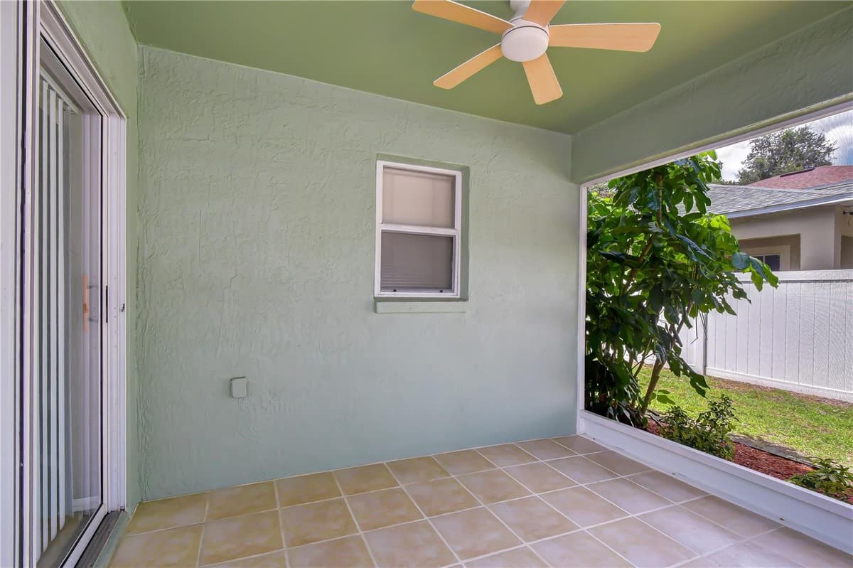 8736 MORRISON OAKS COURT — photo 32 of 40