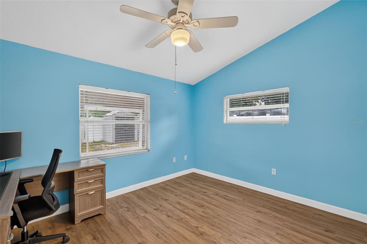 606 CRICKET HOLLOW LANE — photo 24 of 42