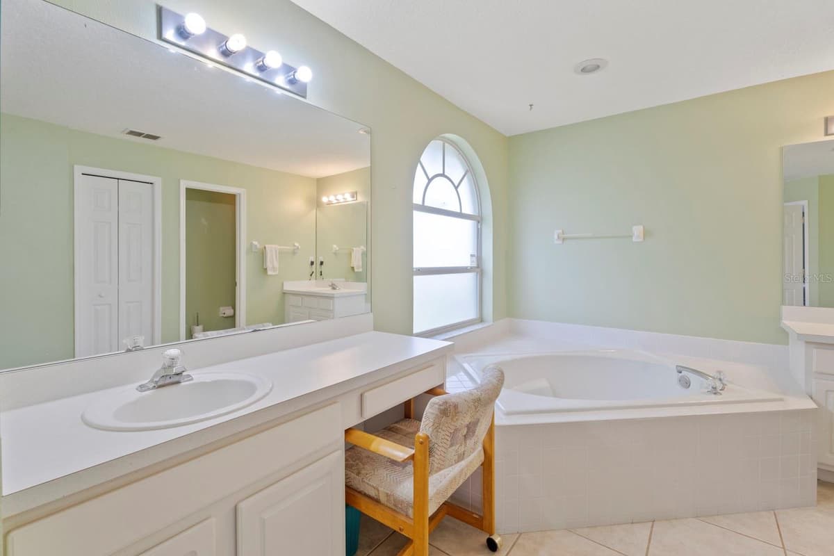 2856 MIDDLETON CIRCLE — photo 48 of 64