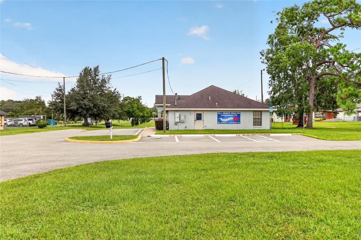7133 MARICAMP ROAD — photo 4 of 74