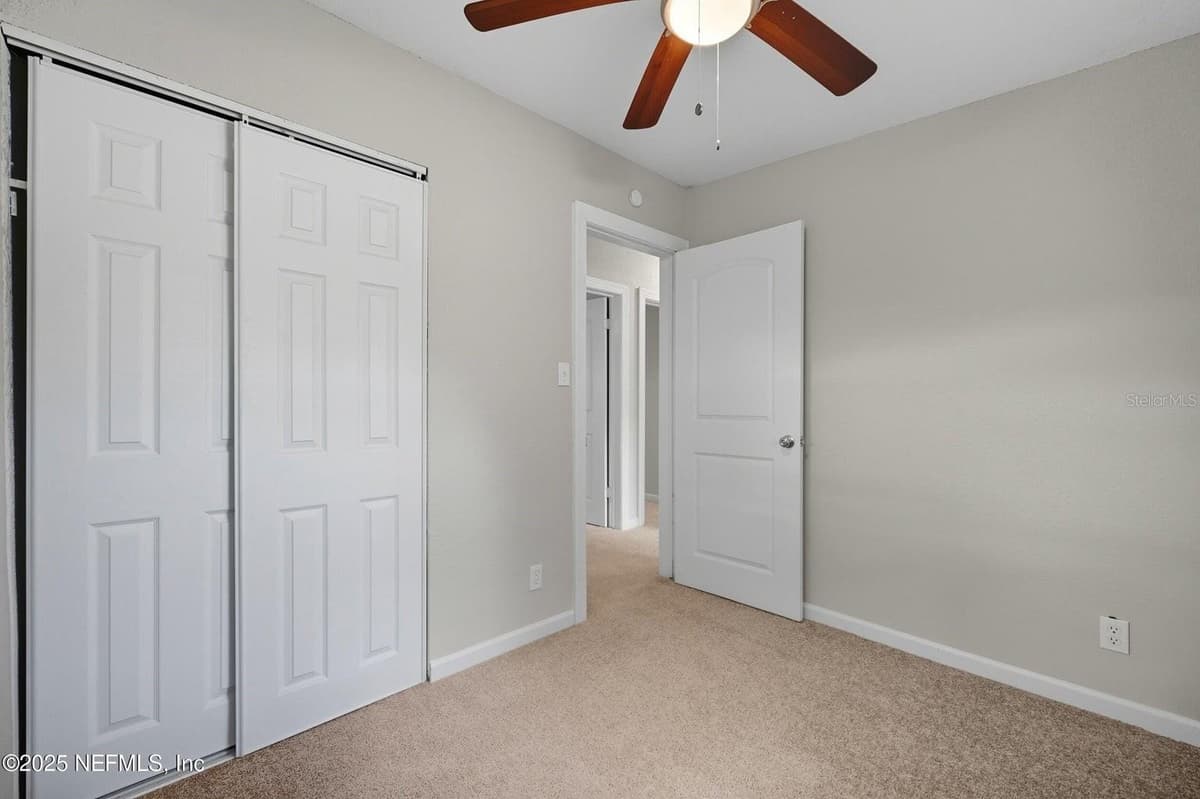 5306 PARIS AVENUE — photo 15 of 26