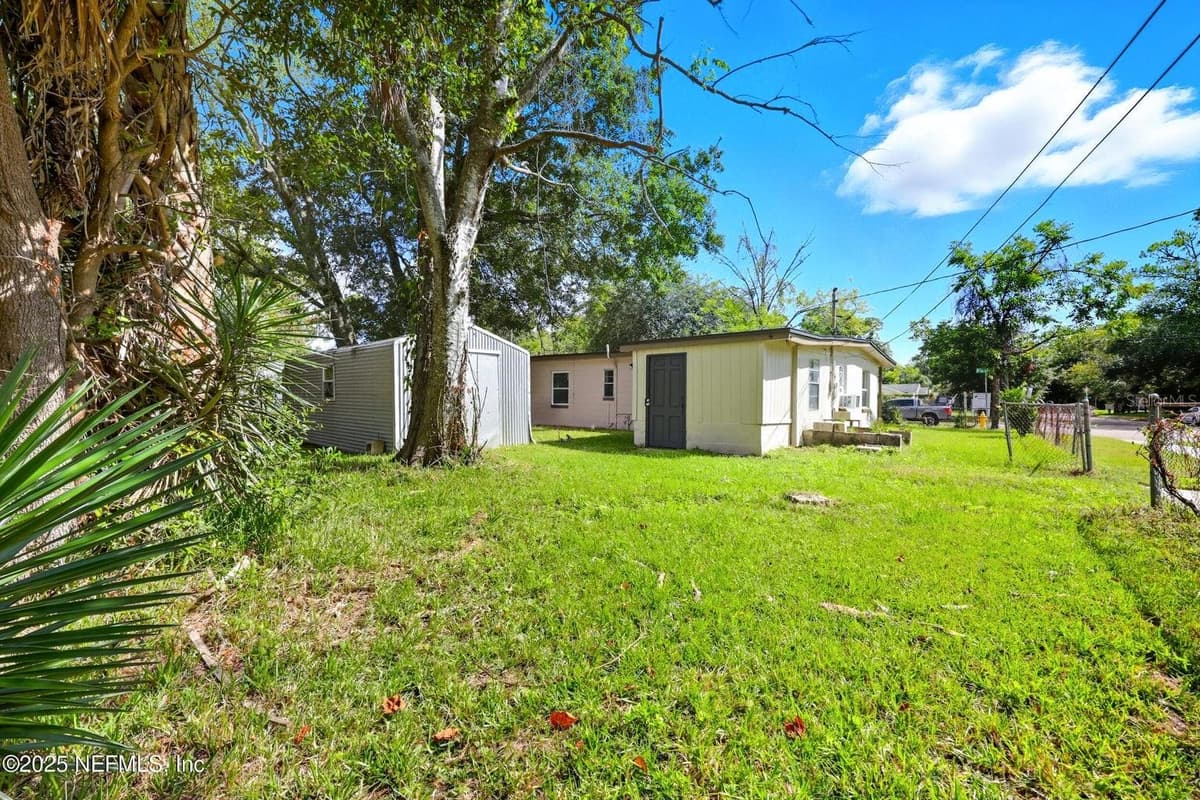5306 PARIS AVENUE — photo 19 of 26