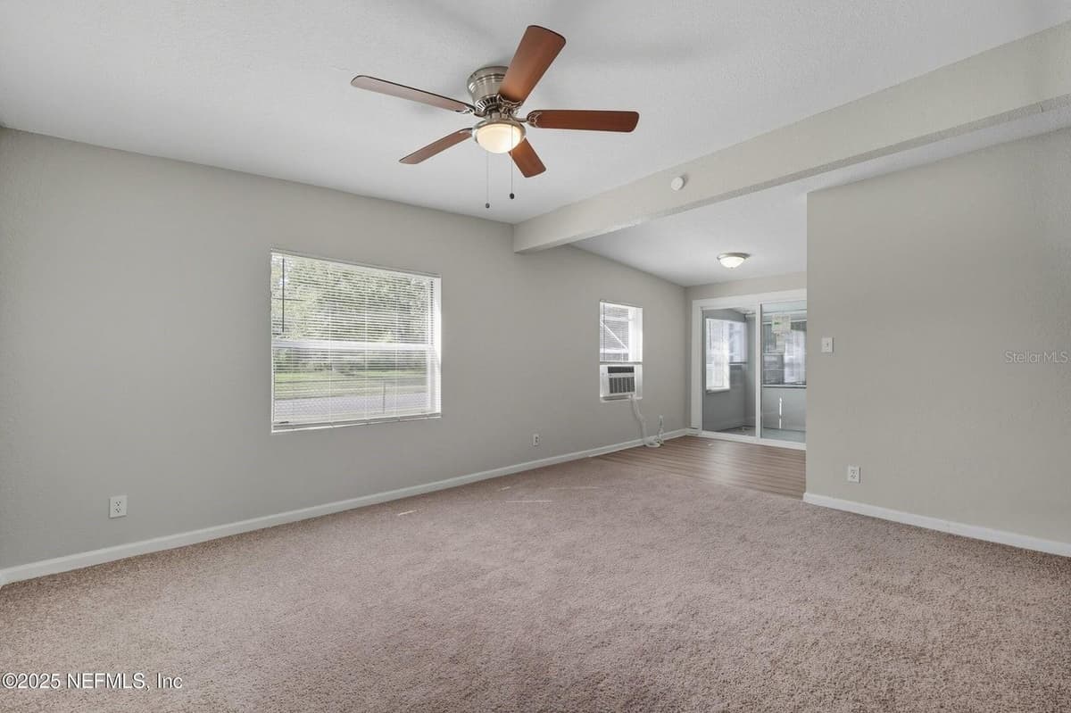 5306 PARIS AVENUE — photo 2 of 26