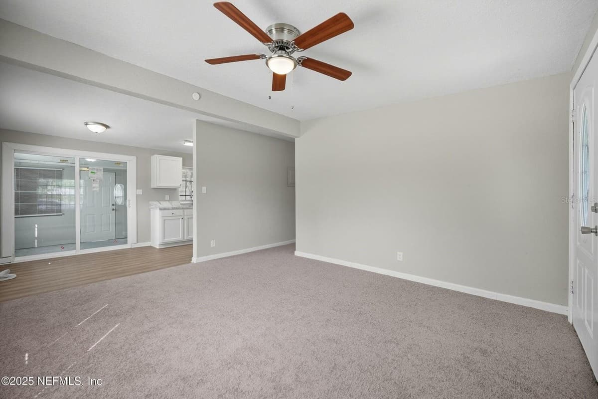 5306 PARIS AVENUE — photo 3 of 26