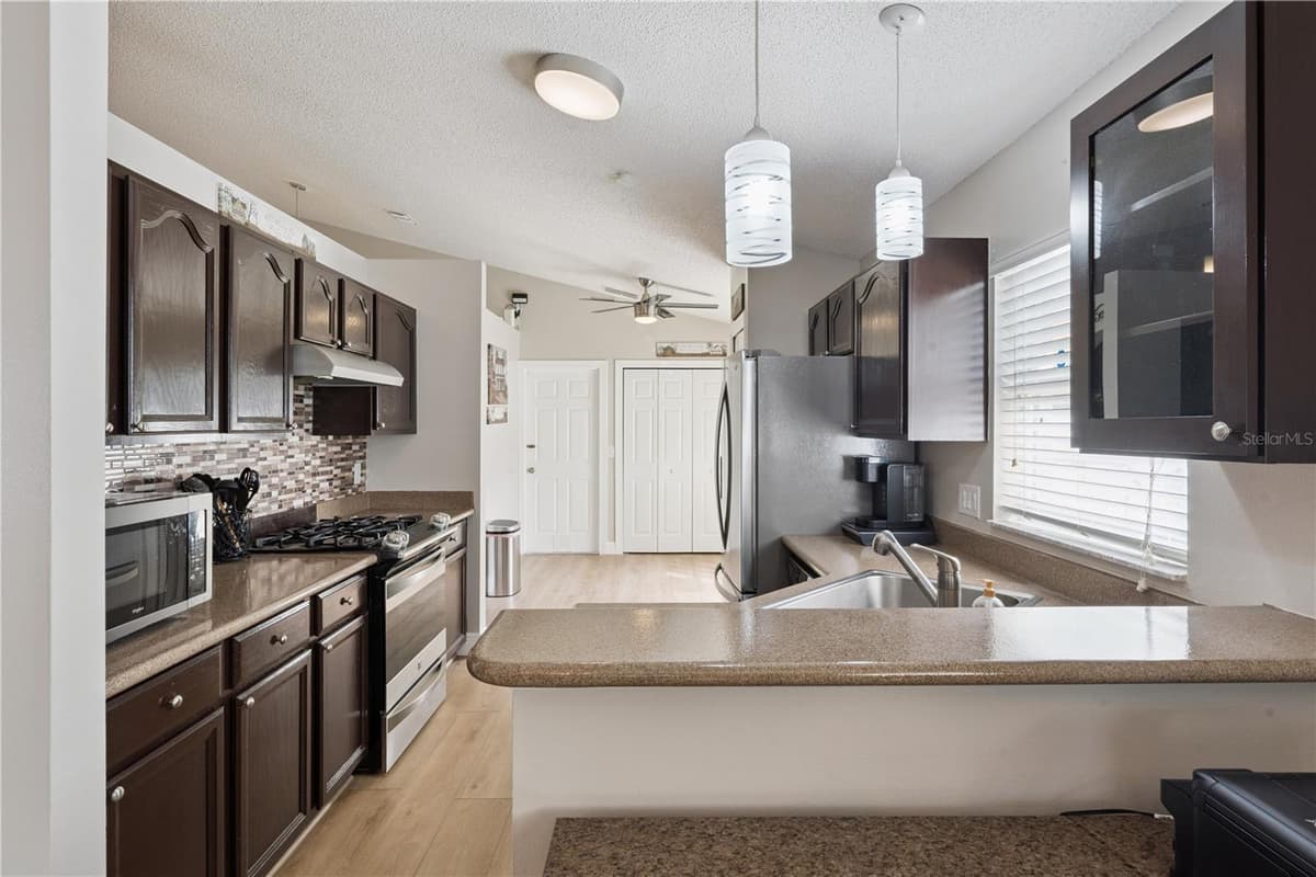 13221 WILD DUCK COURT — photo 7 of 17