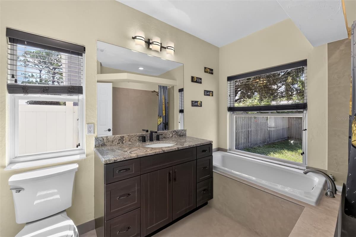 1816 RITA STREET — photo 15 of 37