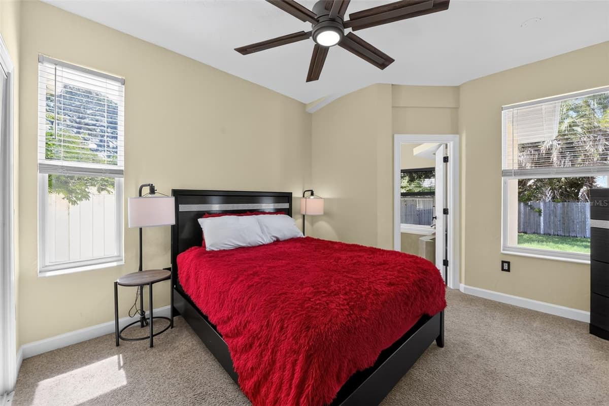 1816 RITA STREET — photo 13 of 37