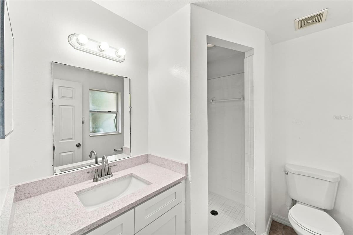 980 13TH AVENUE — photo 17 of 26