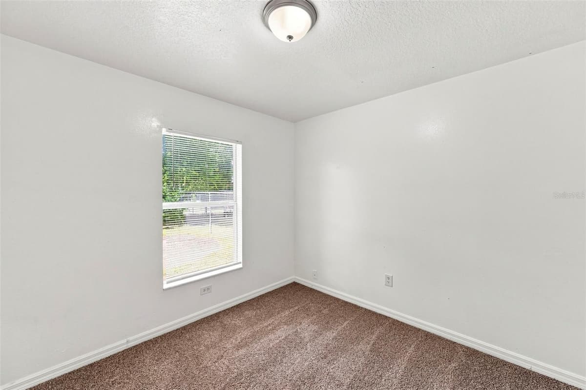 980 13TH AVENUE — photo 18 of 26