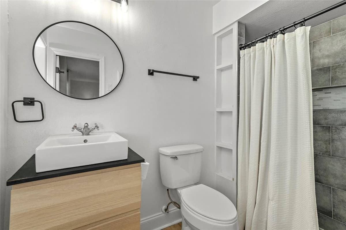 872 FALKIRK DRIVE — photo 13 of 22
