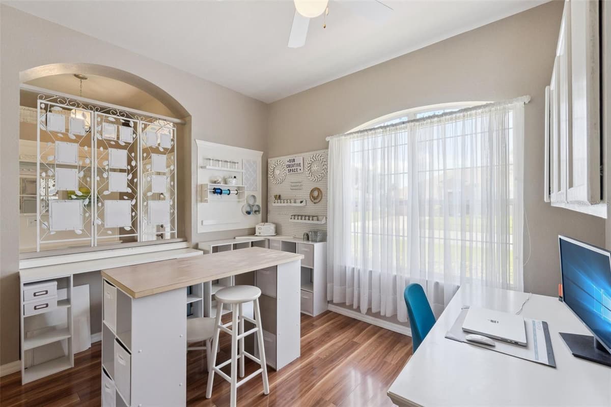 3805 LAUREL VIEW DRIVE — photo 11 of 39