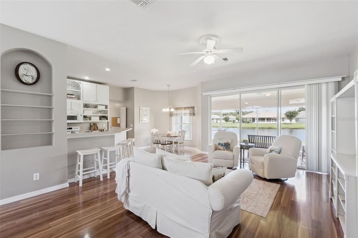 3805 LAUREL VIEW DRIVE — photo 3 of 39