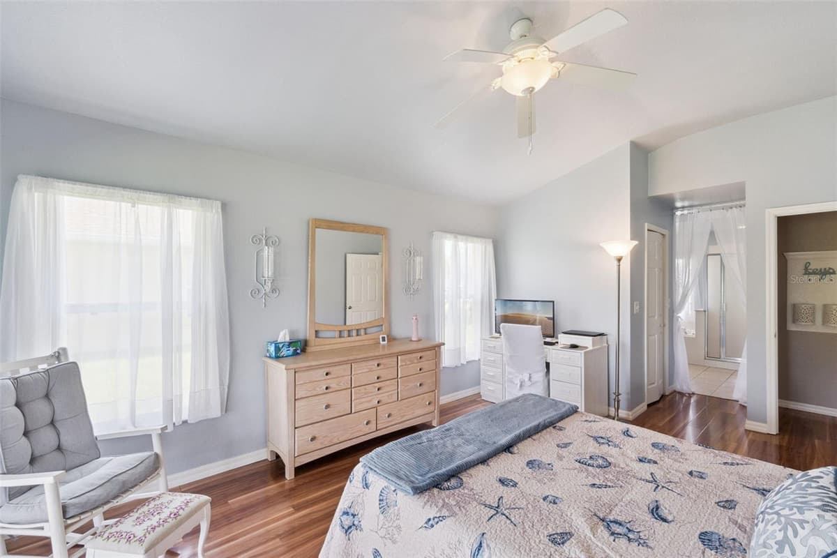 3805 LAUREL VIEW DRIVE — photo 16 of 39