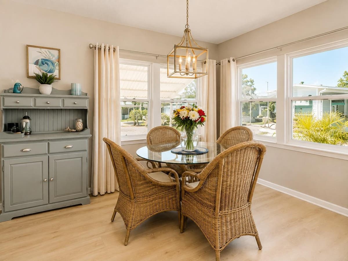 6621 MARINA DRIVE — photo 3 of 37