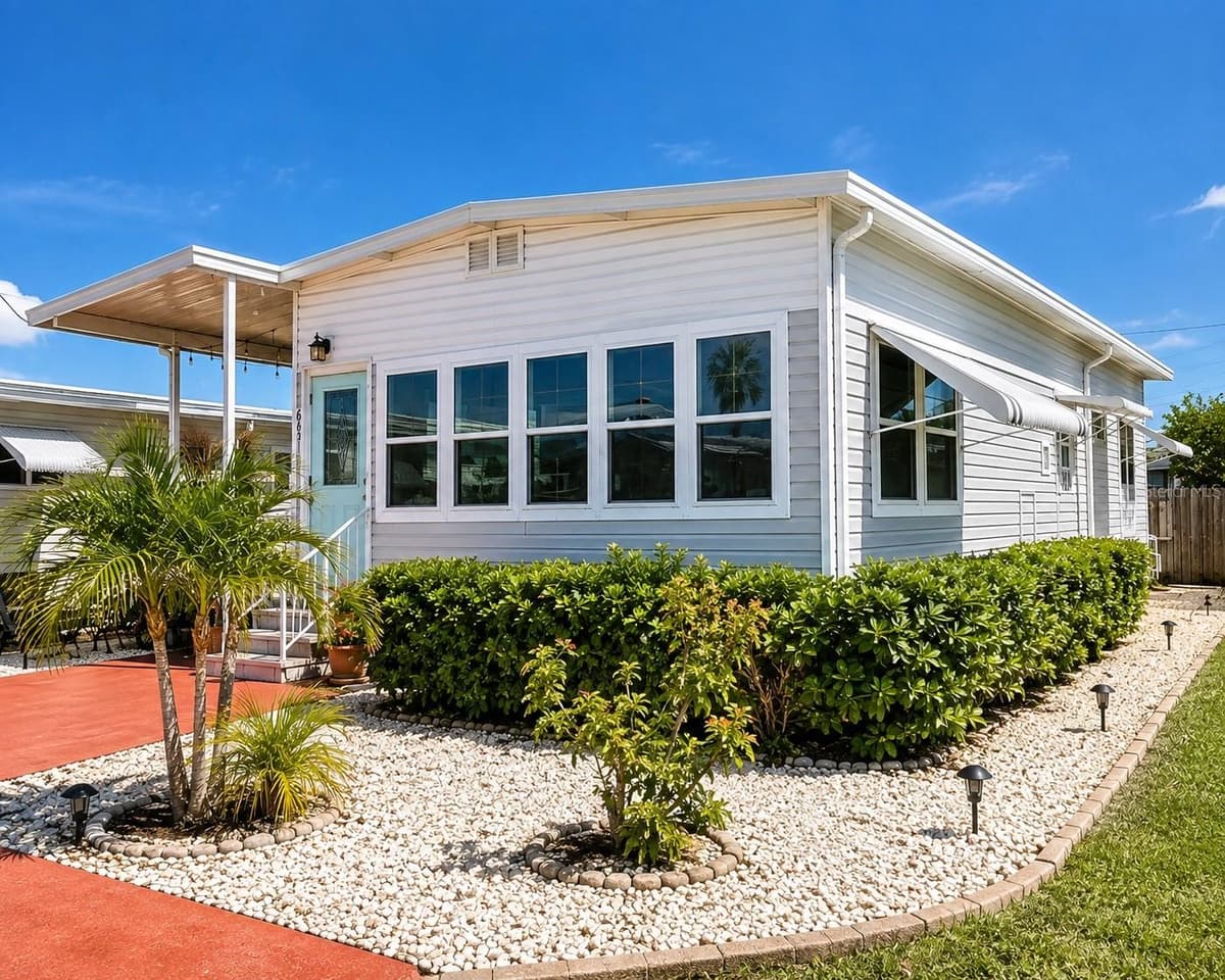 6621 MARINA DRIVE — photo 18 of 37