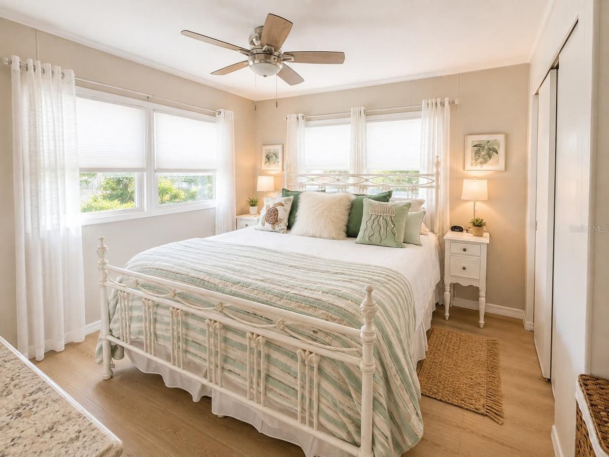 6621 MARINA DRIVE — photo 11 of 37